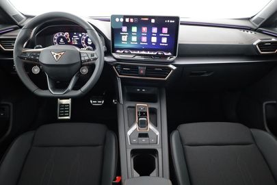 Car image 30
