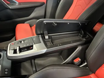 Car image 50