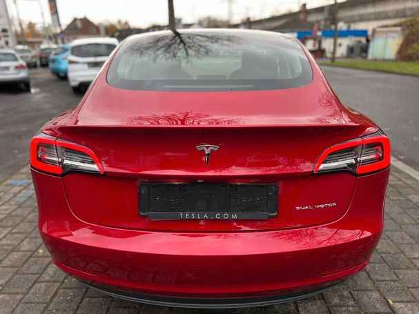 Tesla Model 3 Long Range AWD 366 kW image number 4