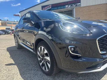 Car image 25