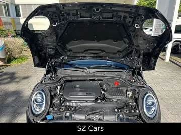 Car image 39