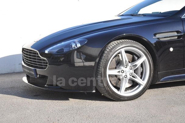 Aston Martin V8 Vantage Sportshift 321 kW image number 27