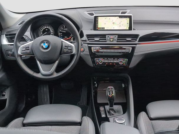 BMW X1 xDrive20i Sport Line 141 kW image number 12