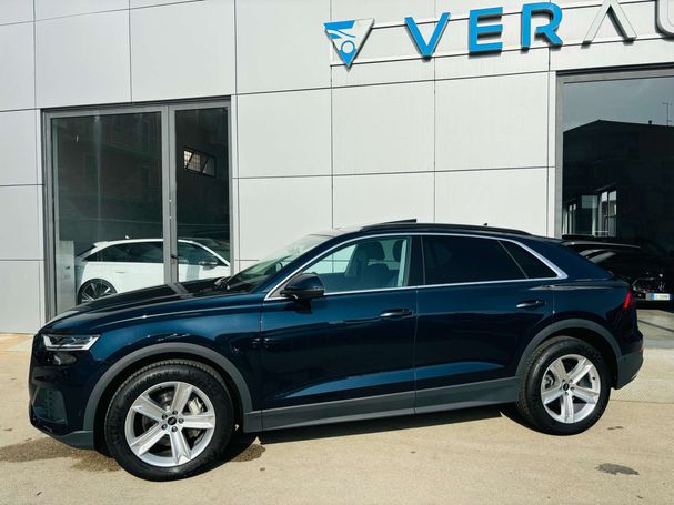 Audi Q8 50 quattro Tiptronic 210 kW image number 5