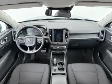 Car image 38