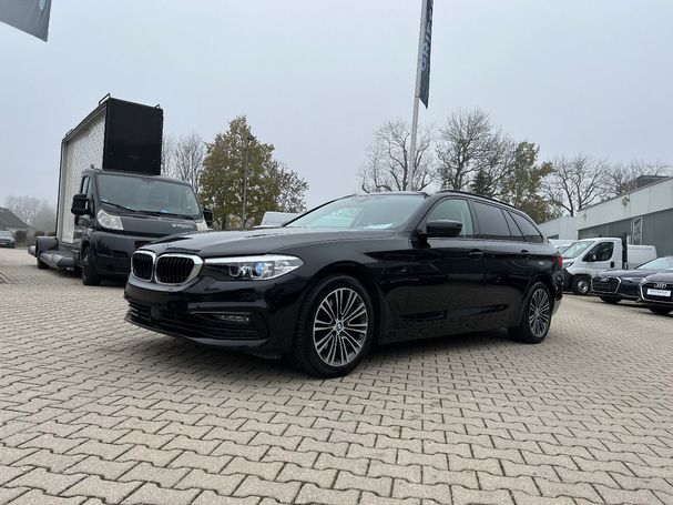 BMW 520d Touring xDrive Sport Line 140 kW image number 1