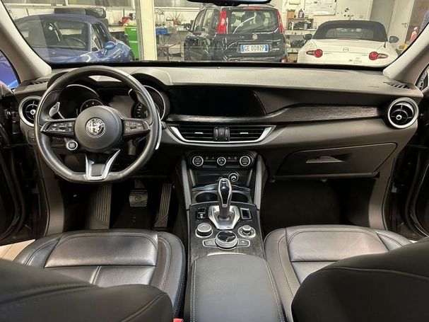 Alfa Romeo Stelvio 2.2 Diesel AT8 118 kW image number 7