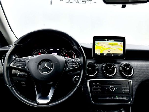 Mercedes-Benz A 180 80 kW image number 15