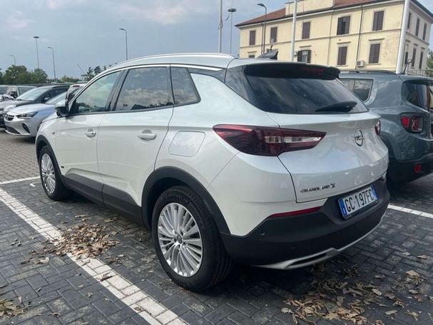 Opel Grandland X 1.6 Hybrid 165 kW image number 5