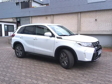 Car image 2