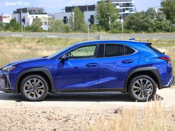 Car image 28