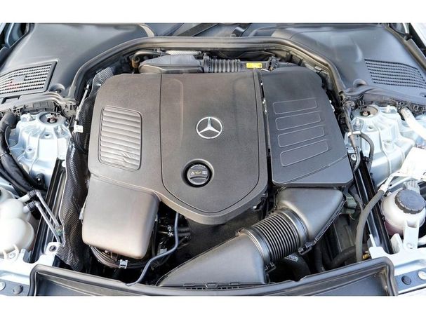 Mercedes-Benz C 300 190 kW image number 10