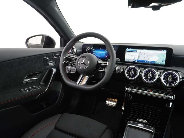 Mercedes-Benz A 180 100 kW image number 22