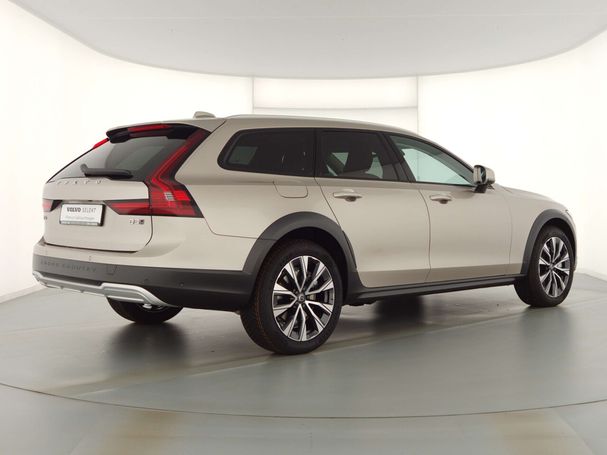 Volvo V90 Cross Country AWD B5 173 kW image number 3