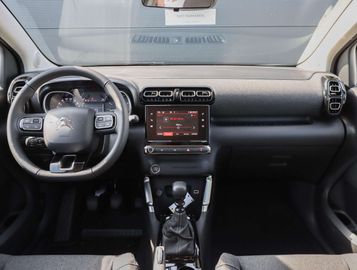 Car image 28