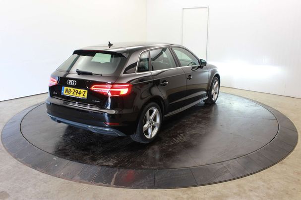 Audi A3 1.4 e-tron Sportback 150 kW image number 2