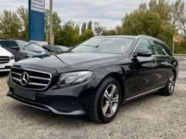 Mercedes-Benz E 220 d T 143 kW image number 1