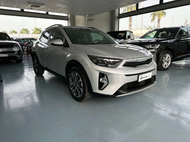 Kia Stonic 73 kW image number 1