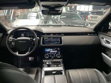 Car image 36