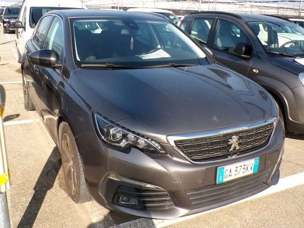 Peugeot 308 1.5 BlueHDi 130 Allure 96 kW image number 2