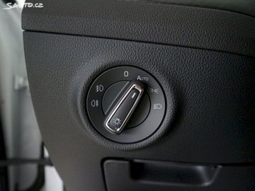 Car image 33