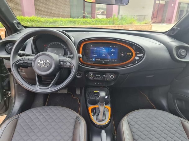 Toyota Aygo X 1.0 VVT-i 53 kW image number 10