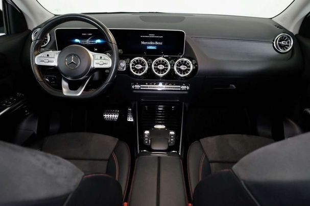 Mercedes-Benz GLA 250 4Matic 165 kW image number 8