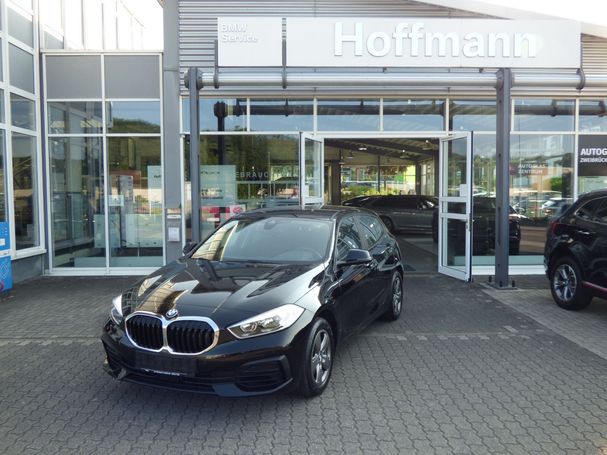 BMW 118i Advantage 103 kW image number 4