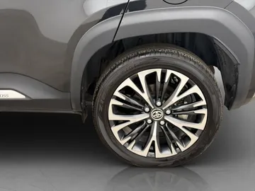 Car image 29