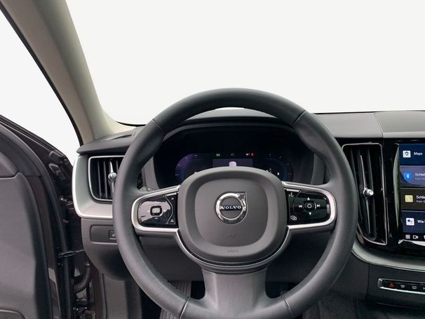 Volvo XC60 B4 Plus Dark 145 kW image number 17