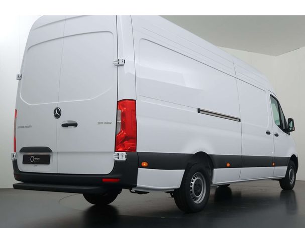 Mercedes-Benz Sprinter 311 RWD 84 kW image number 3