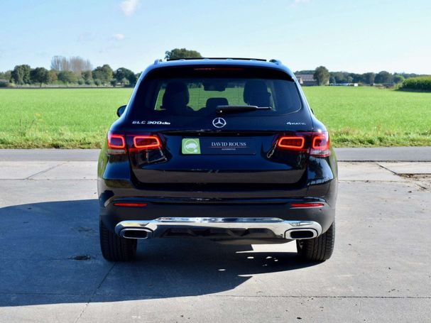 Mercedes-Benz GLC 300 de 4Matic 225 kW image number 12