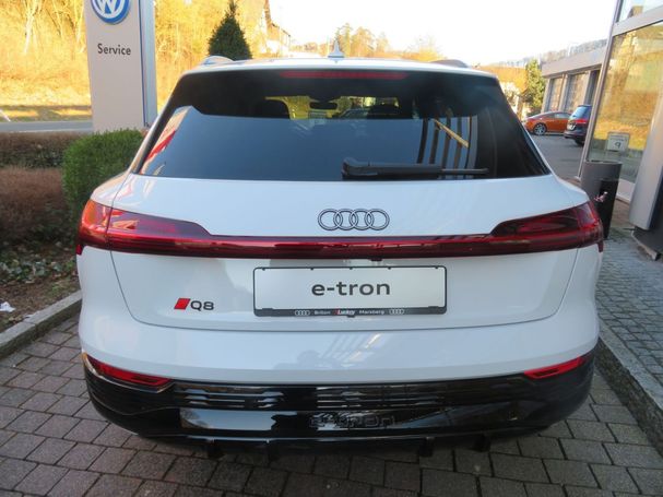 Audi Q8 55 e-tron S-line 300 kW image number 8