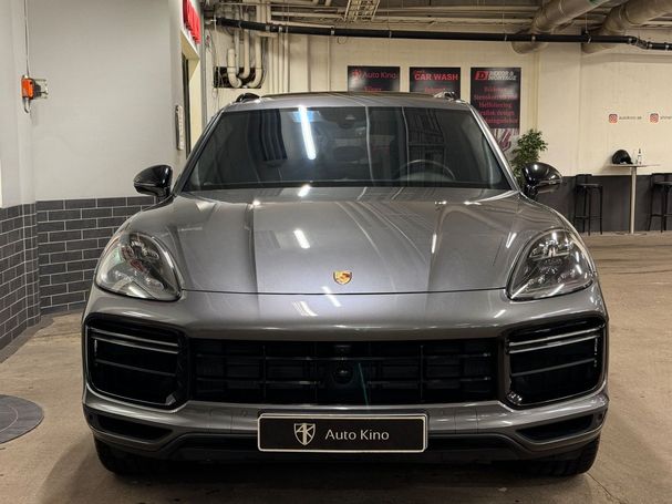 Porsche Cayenne Turbo S Tiptronic 405 kW image number 2