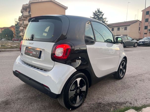 Smart ForTwo EQ 60 kW image number 3