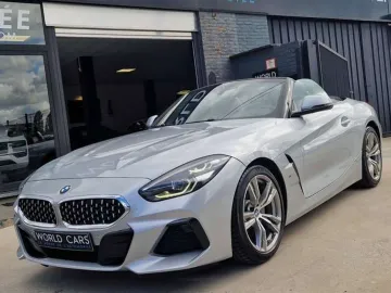 Car image 3