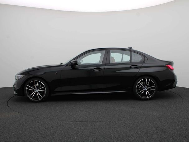 BMW 320i 135 kW image number 5