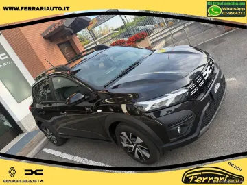 Car image 13