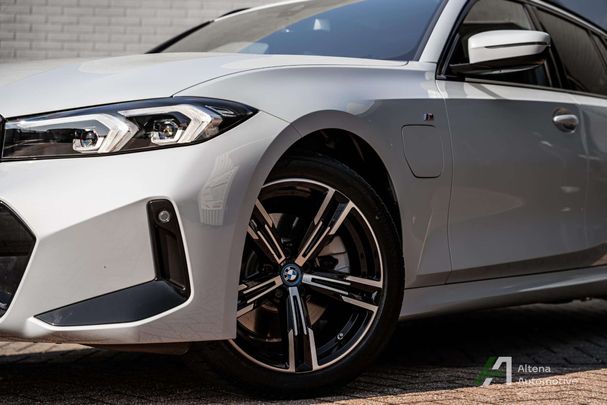 BMW 330 e Touring 215 kW image number 38