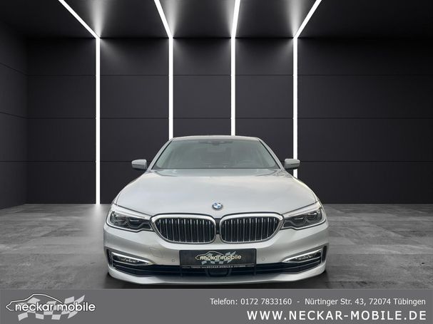 BMW 520i Luxury Line 135 kW image number 3