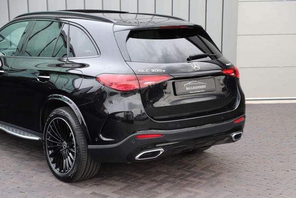 Mercedes-Benz GLC 300 e AMG 230 kW image number 45