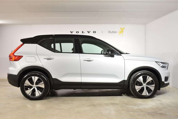 Volvo XC40 Recharge R T4 Design Expression 155 kW image number 6