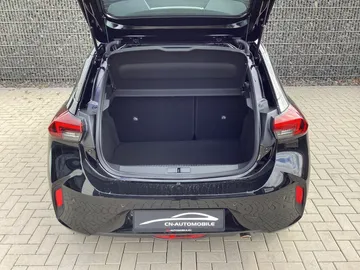 Car image 27