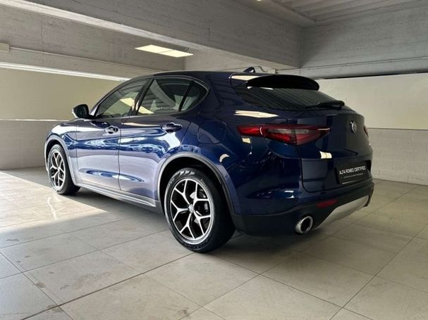 Alfa Romeo Stelvio 2.2 Diesel AT8 140 kW image number 4