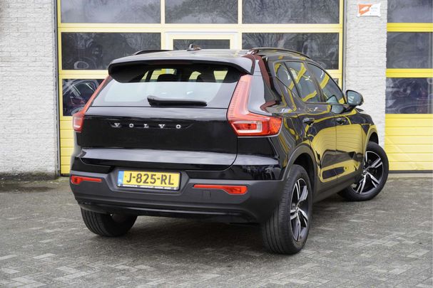 Volvo XC40 1.5 T2 95 kW image number 9