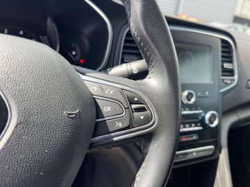 Car image 33