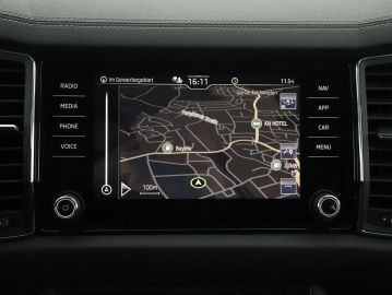 Car image 31