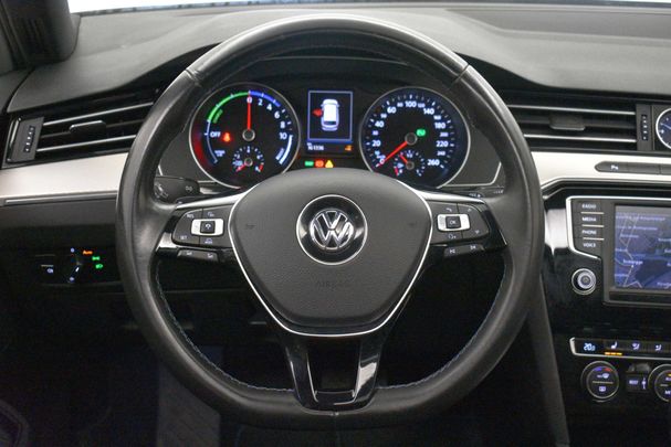 Volkswagen Passat GTE DSG 160 kW image number 18