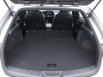 Car image 37