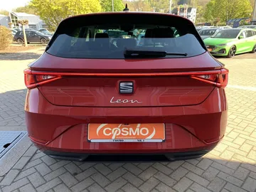 Car image 33